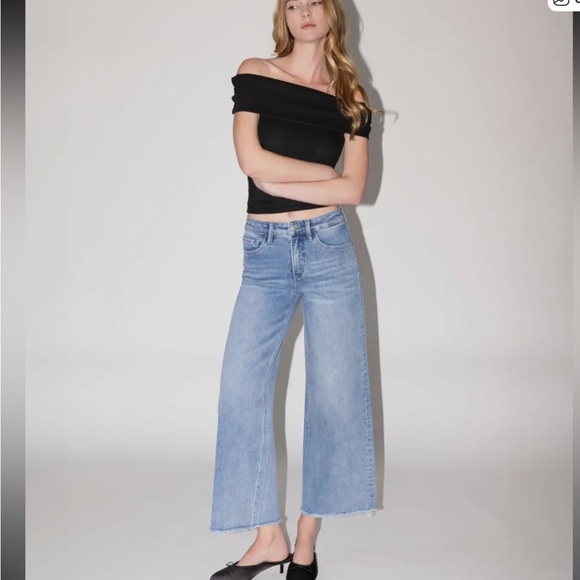 NWT Lovervet Light Blue Flare Jeans - Picture 3 of 15